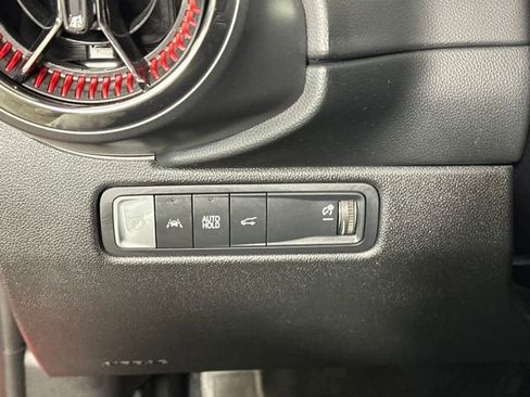 Used 2024 Chevrolet Equinox EV RS image 19