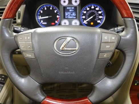 Used 2010 Lexus LX 570 4WD w/ Preferred Accessory Package image 40