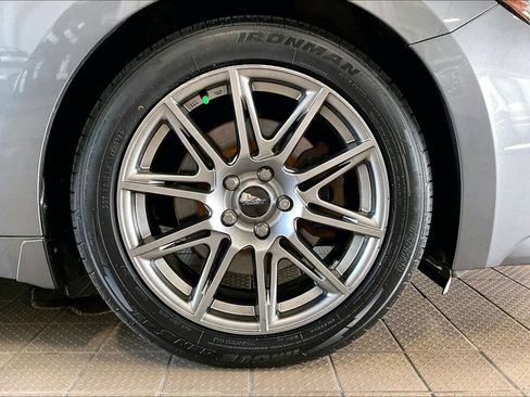 Used 2023 Nissan Maxima SR FWD image 34