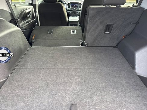 Used 2024 GMC Terrain SLE image 20