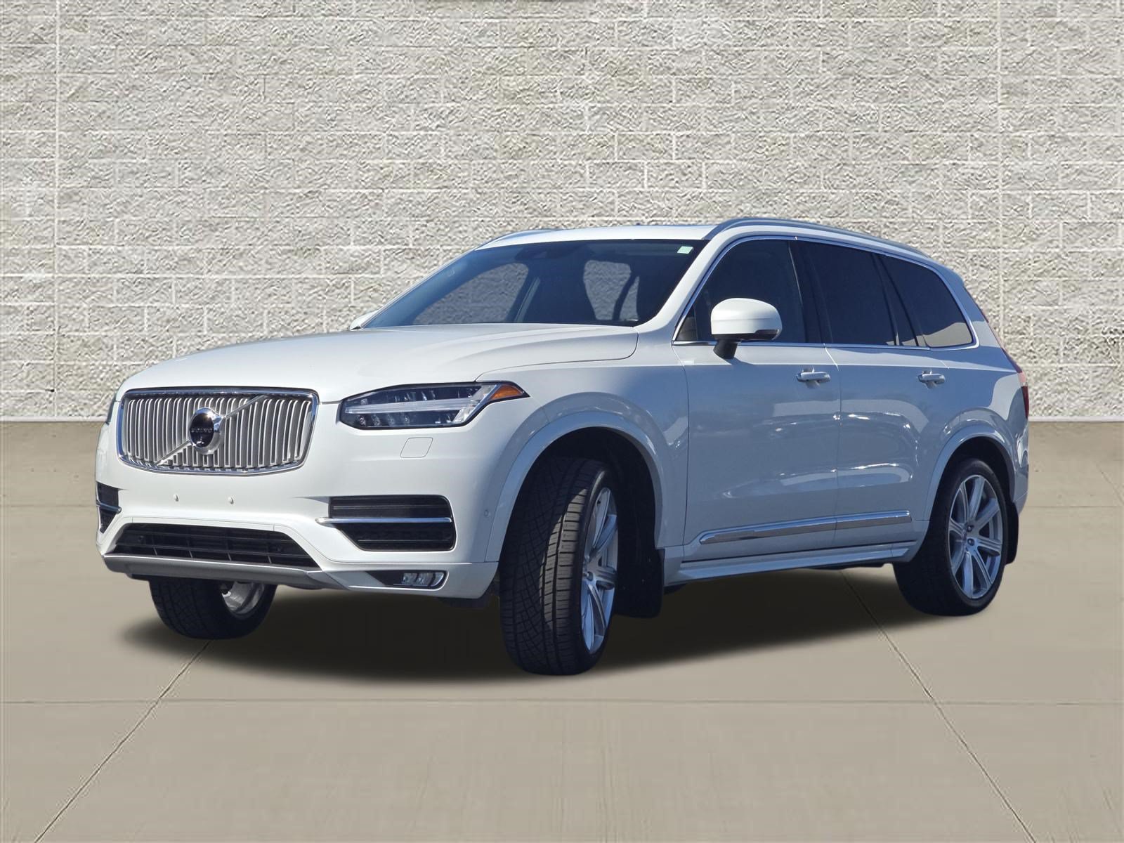 Used 2018 Volvo XC90 T6 Inscription w/ Convenience Package AWD/4WD image 3