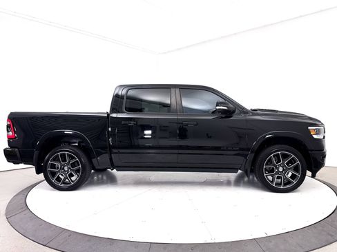 Used 2019 RAM 1500 Laramie AWD/4WD image 38