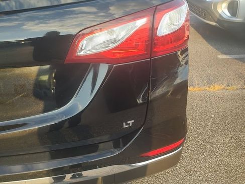 Used 2021 Chevrolet Equinox LT FWD image 5