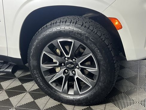 Used 2023 Chevrolet Tahoe Z71 image 12