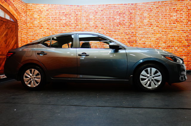 Certified 2025 Nissan Sentra S FWD image 5