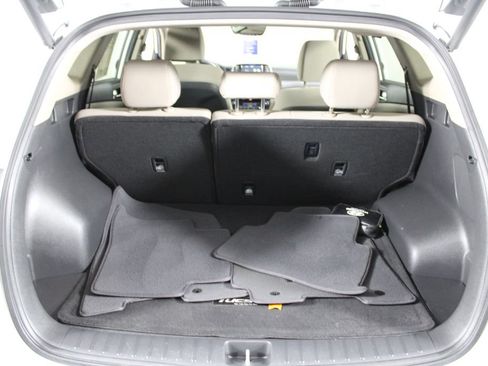 Certified 2021 Hyundai Tucson Sport w/ Winter Weather Package FWD image 17