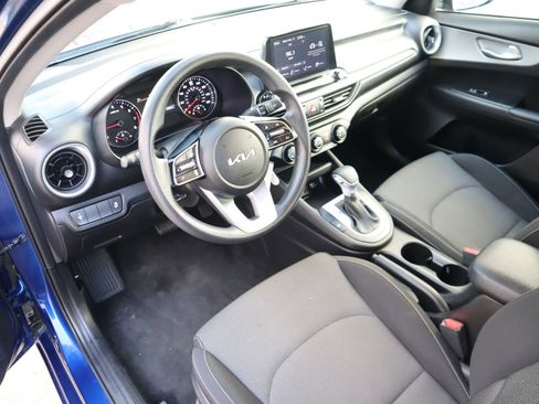 Used 2023 Kia Forte LXS image 23