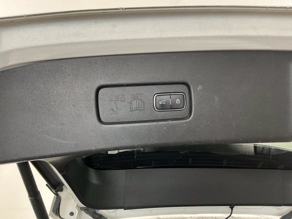 Used 2020 Lincoln Aviator Reserve w/ Equipment Group 201A RWD image 37