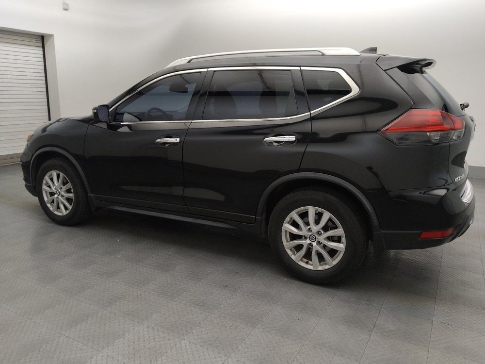 Used 2019 Nissan Rogue S w/ Special Edition Package FWD image 3