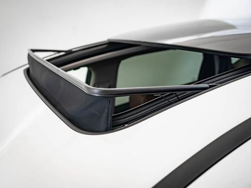 Certified 2025 Acura RDX SH-AWD w/ Advance Package image 14