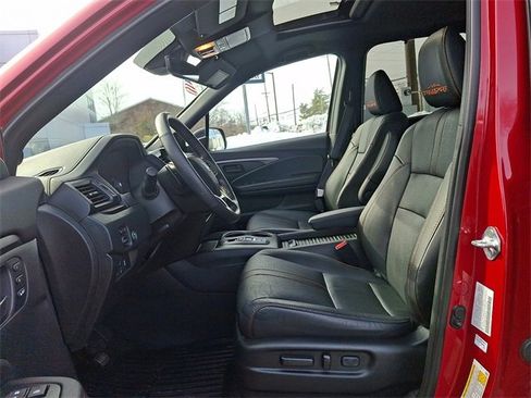 Certified 2023 Honda Passport TrailSport image 12