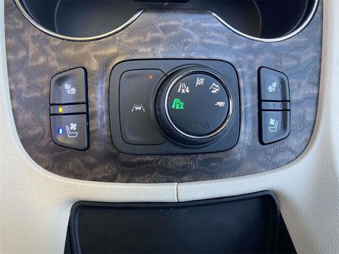 Used 2023 GMC Acadia Denali w/ Trailering Package image 17