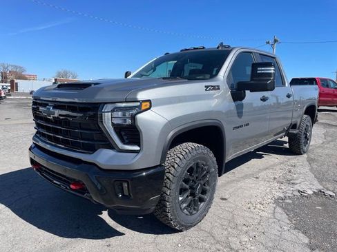 New 2026 Chevrolet Silverado 2500 LT w/ Trail Boss Package image 18