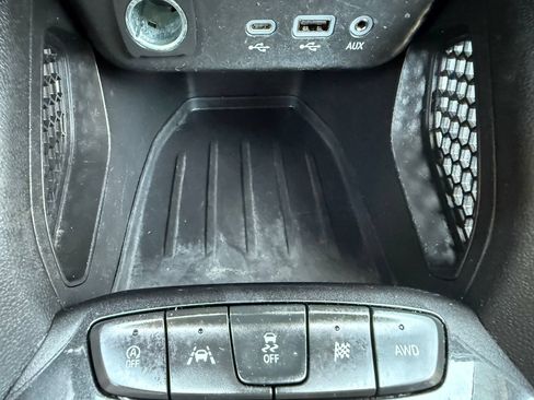 Used 2021 Chevrolet TrailBlazer LT w/ Convenience Package AWD/4WD image 26