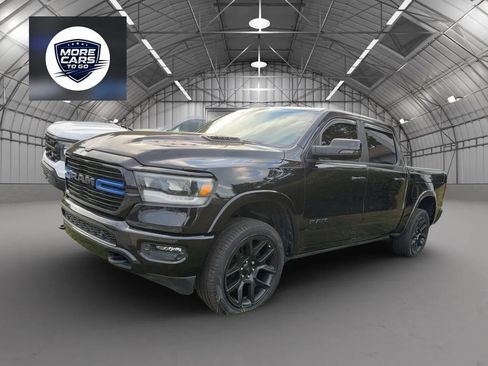 Used 2022 RAM 1500 Laramie AWD/4WD image 2