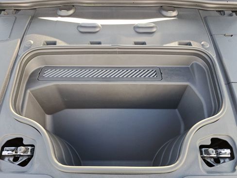 Certified 2025 Audi A6 e-tron Premium Plus w/ Premium Plus image 34