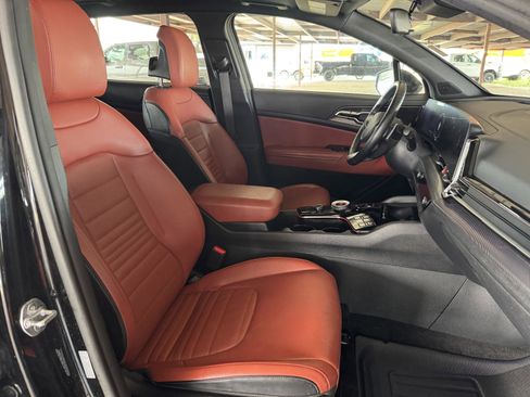 Used 2025 Kia Sportage SX Prestige image 42