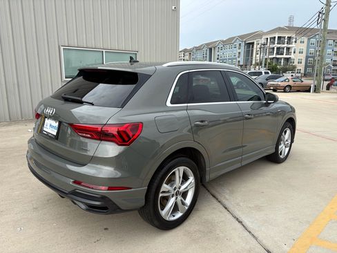 Used 2021 Audi Q3 2.0T Premium w/ Convenience Package AWD/4WD image 5