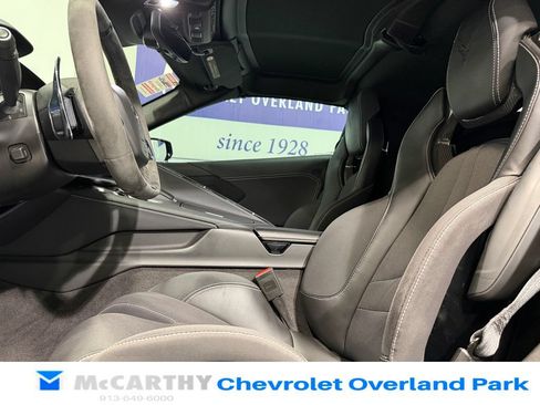 Used 2024 Chevrolet Corvette Z06 RWD image 32