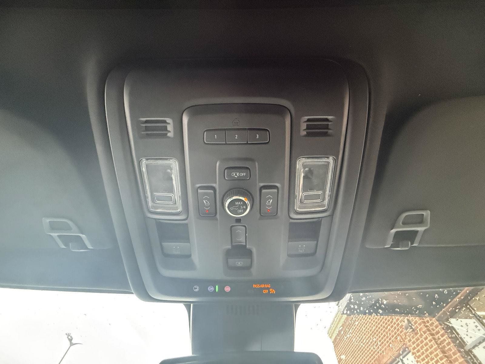 Used 2023 GMC Yukon Denali AWD/4WD image 15