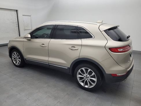 Used 2017 Lincoln MKC Select w/ Select Plus Package FWD image 3