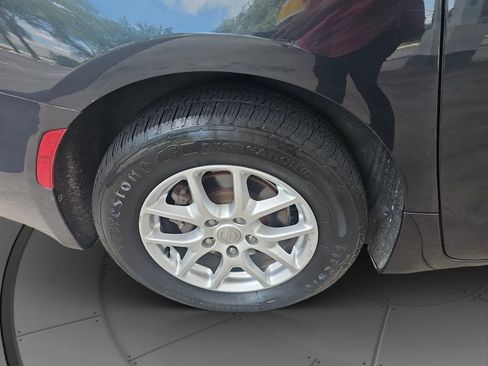 Used 2020 Chrysler Pacifica Touring-L w/ Advanced Safetytec Group image 24