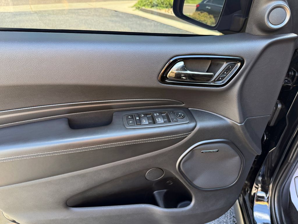 Used 2021 Dodge Durango SRT Hellcat w/ Technology Group AWD/4WD image 15