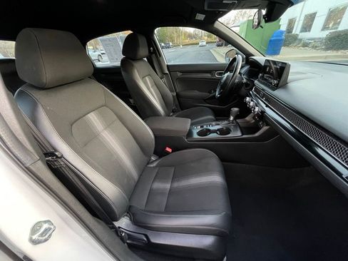 Certified 2024 Honda Civic Sport image 30