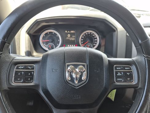 Used 2019 RAM 1500 Tradesman w/ Tradesman SXT Package RWD image 18