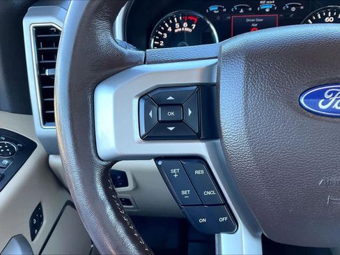 Used 2020 Ford F150 Lariat image 22