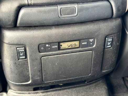 Used 2021 Nissan Armada Platinum w/ Captain's Chairs Package image 24