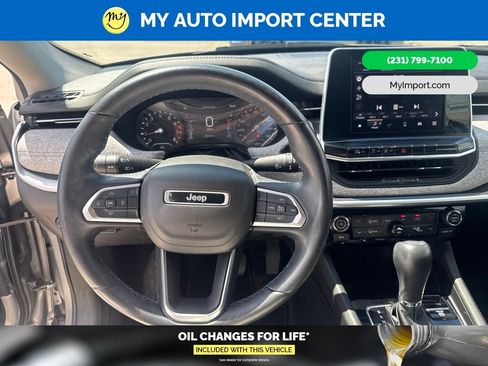 Used 2022 Jeep Compass Latitude w/ Convenience Group AWD/4WD image 15