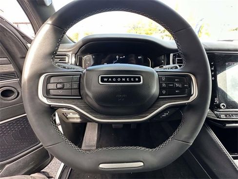 Used 2022 Jeep Wagoneer Series III w/ Convenience Group I image 24