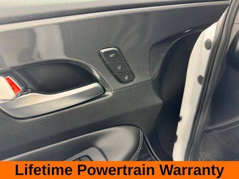 Used 2022 Hyundai Santa Fe Limited image 10