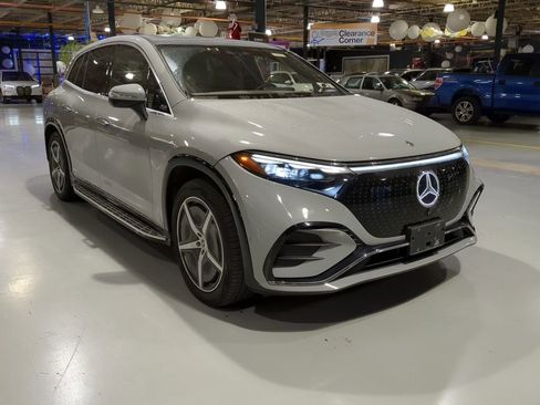 Used 2023 Mercedes-Benz EQS 450+ 4MATIC SUV image 4