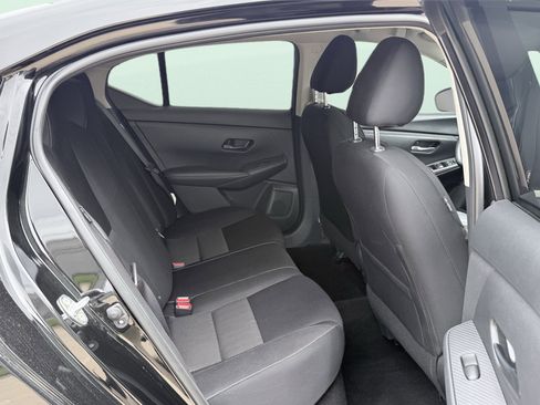 Used 2025 Nissan Sentra SV w/ Trunk Package FWD image 32