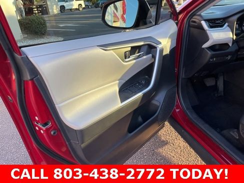 Used 2022 Toyota RAV4 XLE image 5