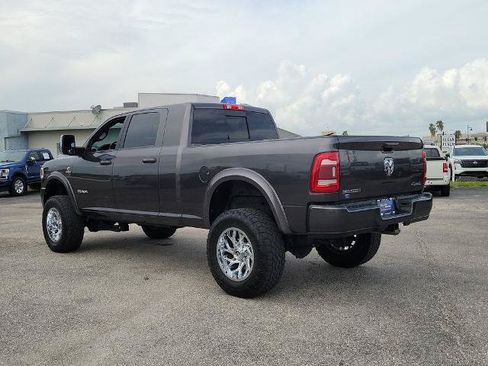 Used 2023 RAM 2500 Laramie AWD/4WD image 4