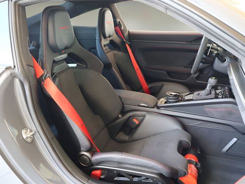 Used 2026 Porsche 911 GT3 image 15