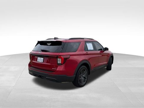Used 2025 Ford Explorer ST-Line w/ Premium Package AWD/4WD image 6