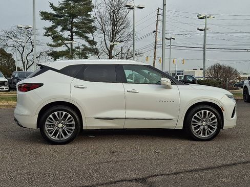 Used 2020 Chevrolet Blazer Premier w/ Driver Confidence II Package image 12