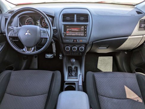 Used 2019 Mitsubishi Outlander Sport ES FWD image 18