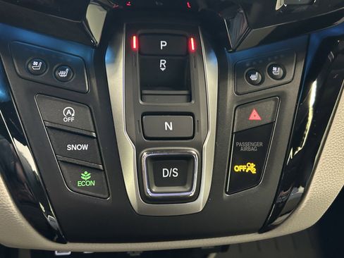 Certified 2025 Honda Odyssey Elite image 28