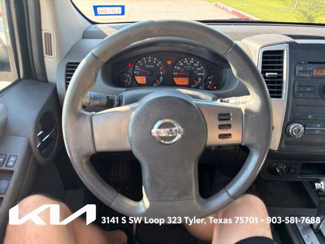 Used 2011 Nissan Xterra S AWD/4WD image 16