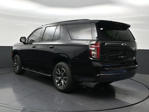 Used 2022 Chevrolet Tahoe Z71 w/ Luxury Package AWD/4WD image 3