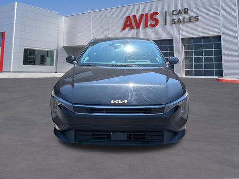 Used 2025 Kia K4 FWD image 2