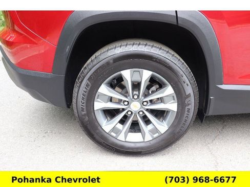 Certified 2025 Chevrolet Equinox LT w/ Safety and Technology Package AWD/4WD image 29