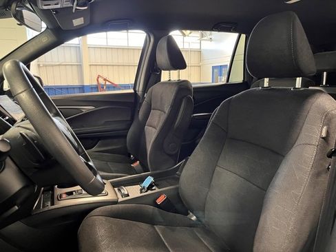 Used 2022 Honda Pilot Sport image 22