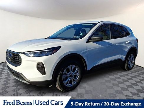 Certified 2023 Ford Escape Active image 3