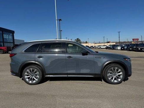 New 2026 MAZDA CX-90 3.3 Turbo w/ Premium Plus Pkg image 38